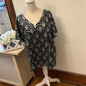 Cremieux black silver sequined V neckline short sleeve blouse Size M New